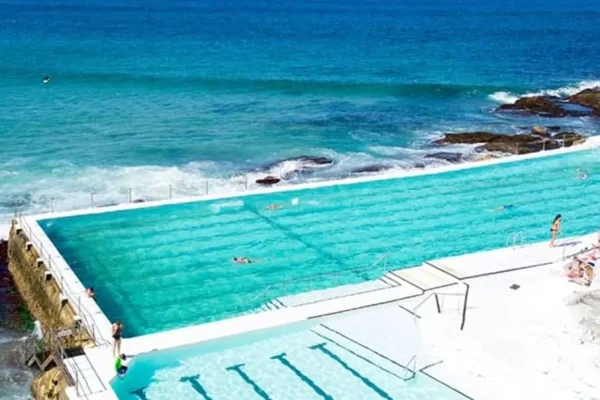 ว่ายน้ำกลางแจ้งของออสเตรเลีย